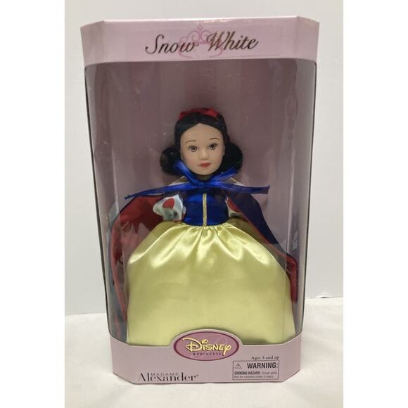 New in Box Madame Alexander / Disney Princess Collection - Snow White Doll 2005 - Picture 1 of 11